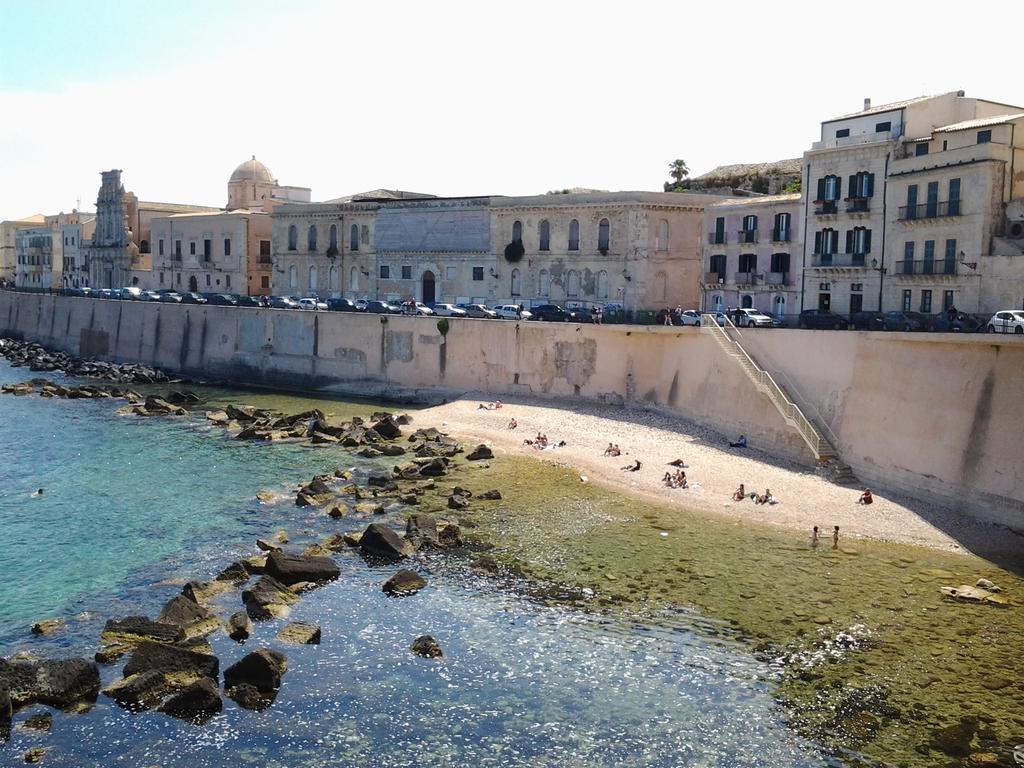 La Casa Di Ilde Al Duomo - Ortigia Holidays Syracuse Exterior photo